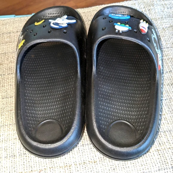 CERYTHRINA Black Slide Sandals Anti-Slip Pillow Slippers Ultra Light Space theme - Picture 3 of 7